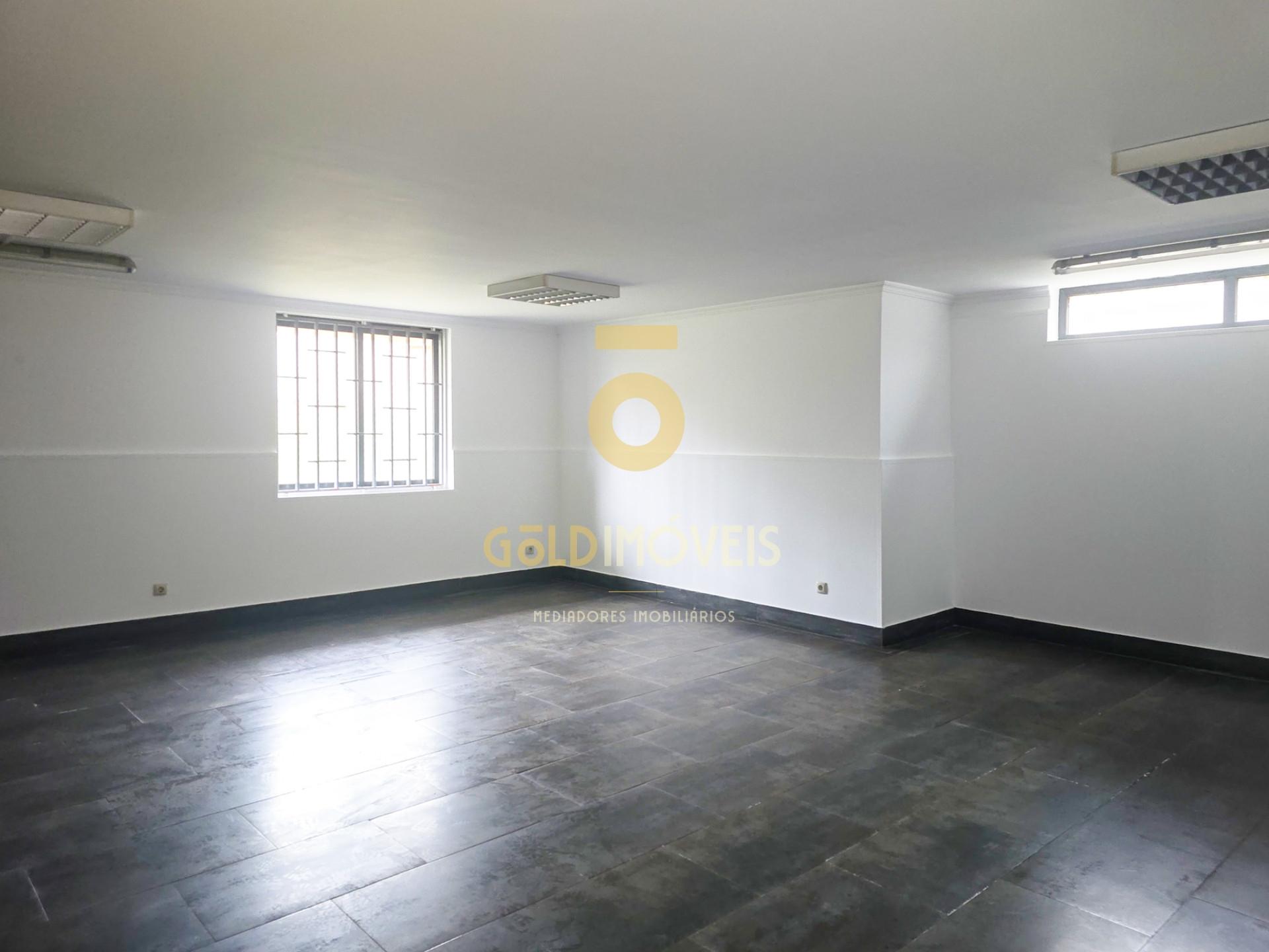 Loja  Venda em Aldoar, Foz do Douro e Nevogilde,Porto