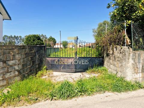 Moradia para Restaurar T2 Venda em Oliveira de Azeméis, Santiago de Riba-Ul, Ul, Macinhata da Seixa e Madail,Oliveira de Azeméis