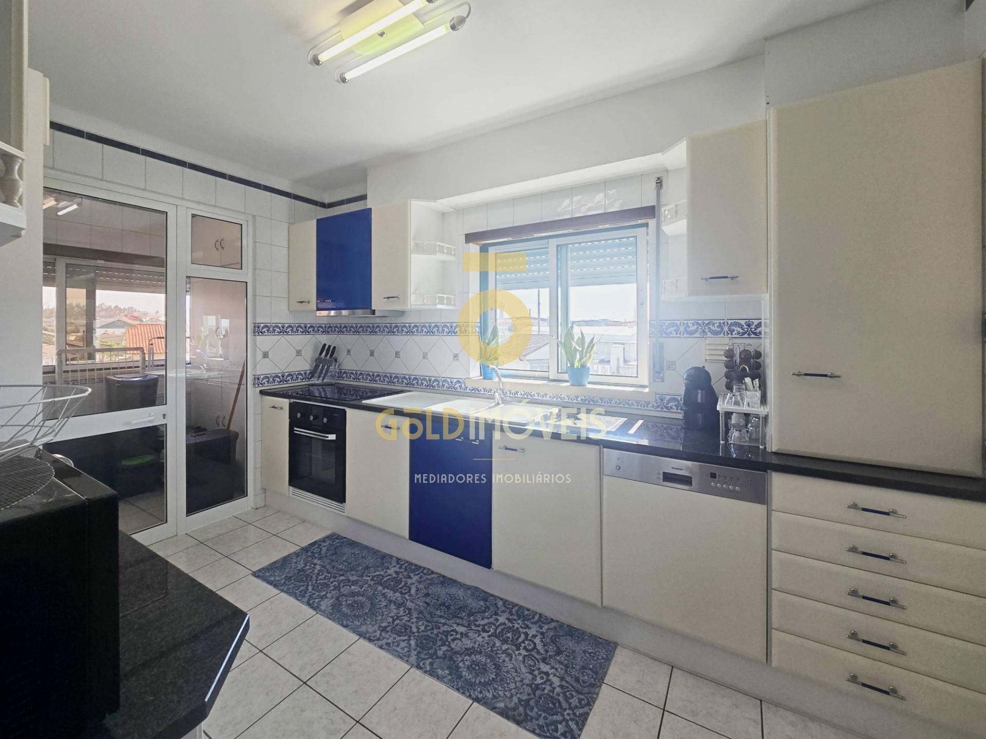 Apartamento T2 Venda em Marinha Grande,Marinha Grande