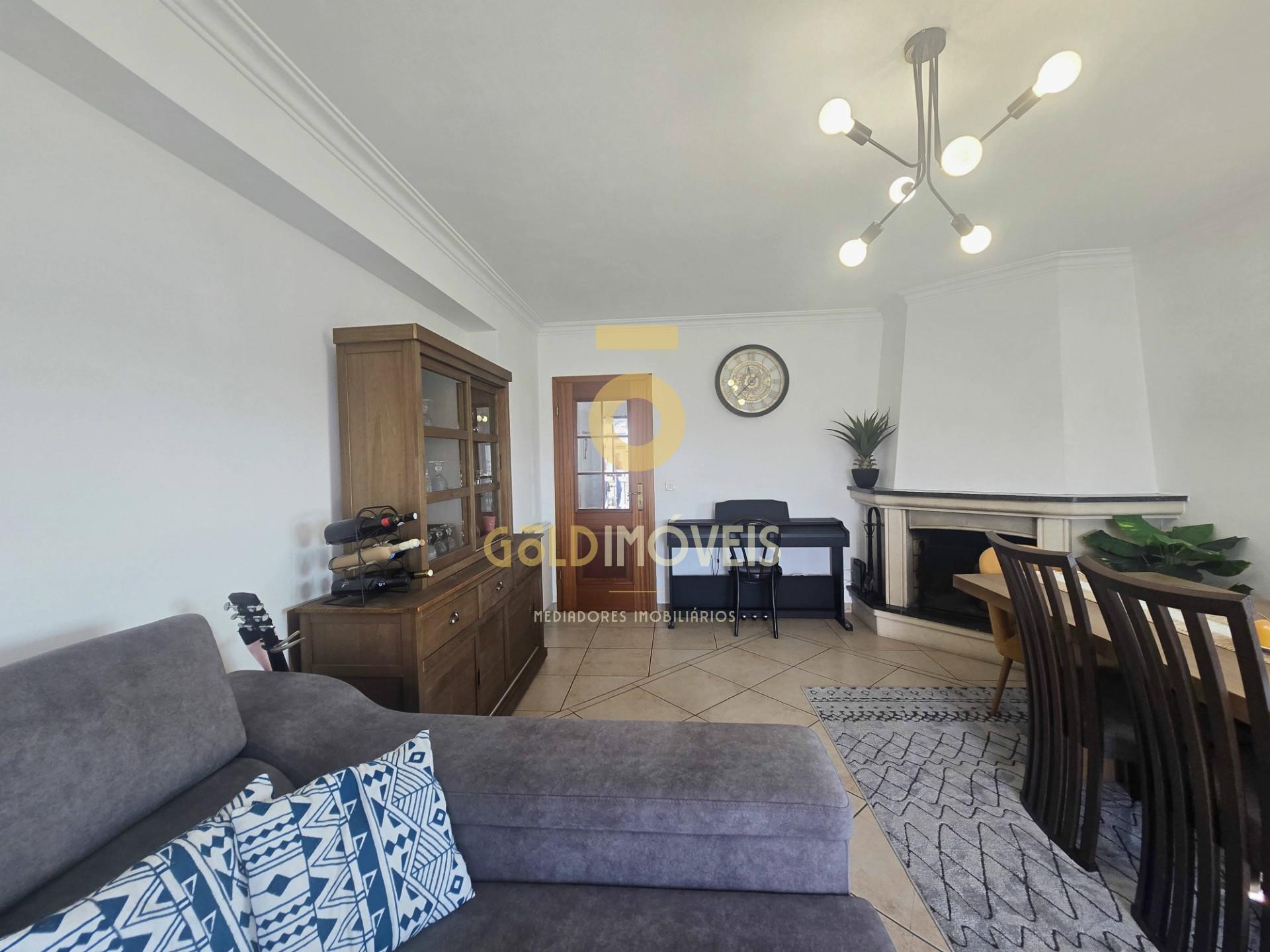 Apartamento T2 Venda em Marinha Grande,Marinha Grande