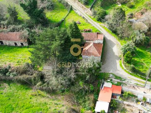 Moradia para Restaurar T3 Venda em Banho e Carvalhosa,Marco de Canaveses