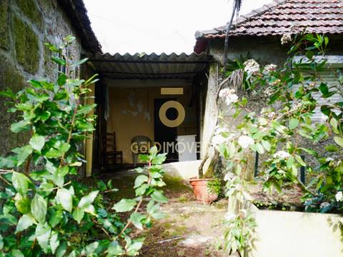 Moradia para Restaurar T3 Venda em Banho e Carvalhosa,Marco de Canaveses