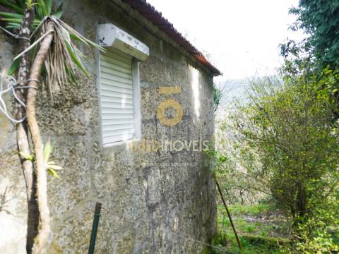 Moradia para Restaurar T3 Venda em Banho e Carvalhosa,Marco de Canaveses