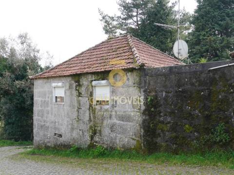 Moradia para Restaurar T3 Venda em Banho e Carvalhosa,Marco de Canaveses