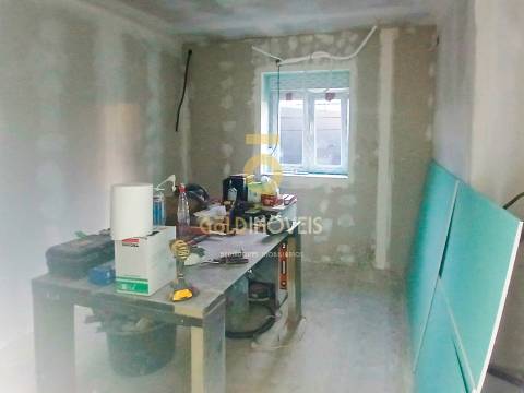 Moradia para Restaurar T4 Venda em Frazão Arreigada,Paços de Ferreira