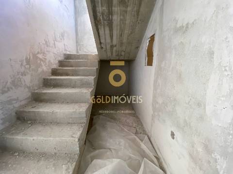 Moradia Geminada T2+2 Venda em Galegos,Penafiel
