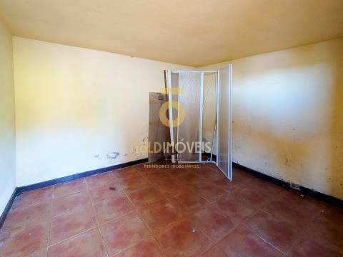 Moradia para Restaurar T2 Venda em Raiva, Pedorido e Paraíso,Castelo de Paiva