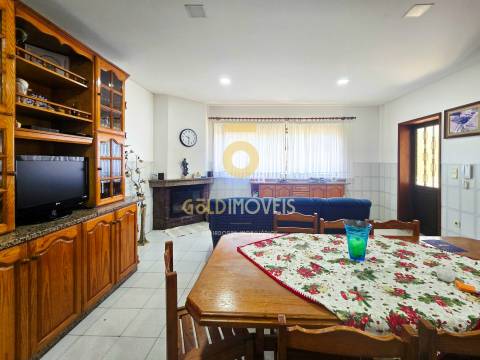 Moradia Isolada T3 Venda em Lourosa,Santa Maria da Feira