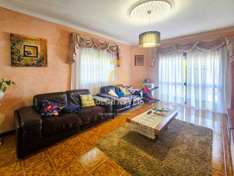 Moradia Isolada T3 Venda em Lourosa,Santa Maria da Feira