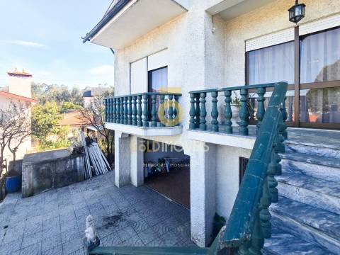 Moradia Isolada T3 Venda em Lourosa,Santa Maria da Feira