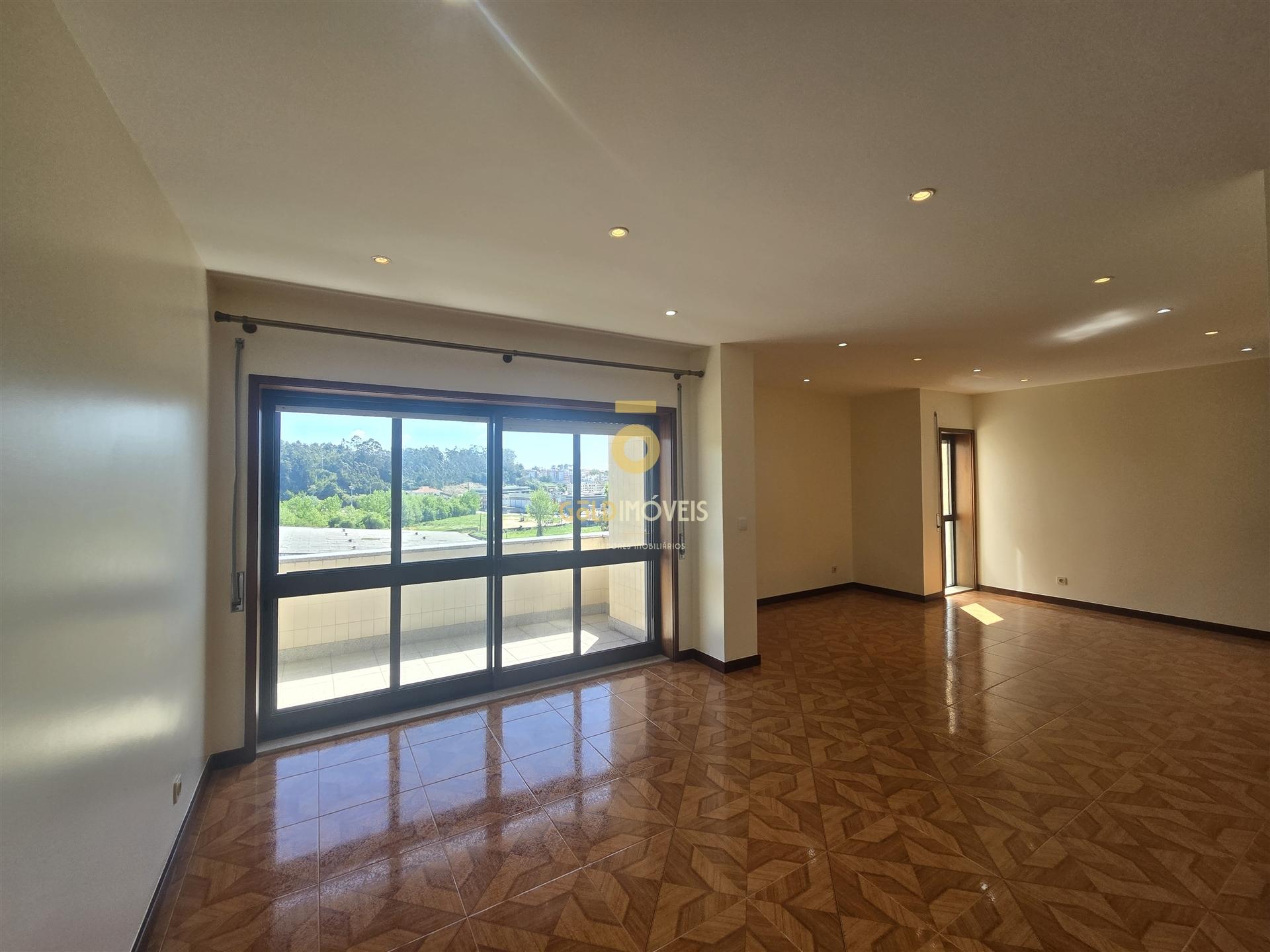 Apartamento T3 Venda em Santa Maria de Lamas,Santa Maria da Feira