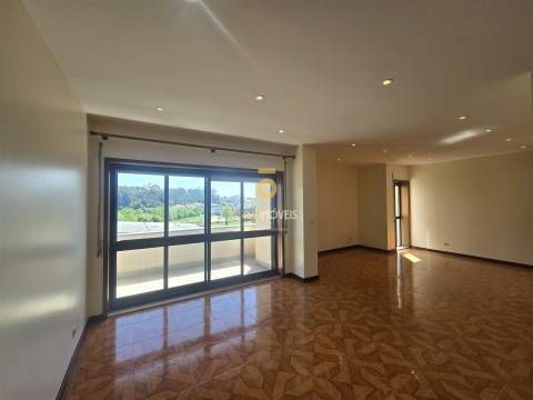 Apartamento T3 Venda em Santa Maria de Lamas,Santa Maria da Feira