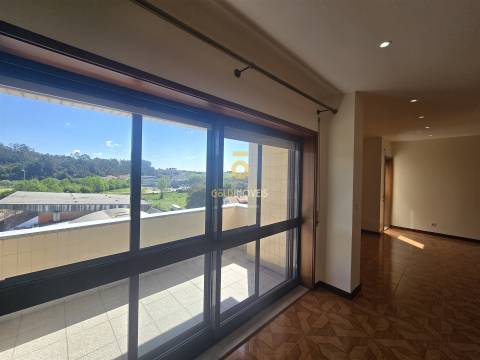 Apartamento T3 Venda em Santa Maria de Lamas,Santa Maria da Feira