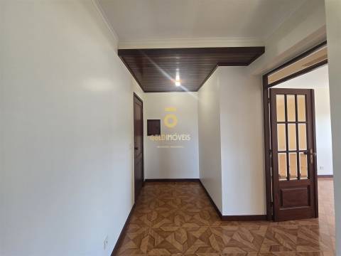 Apartamento T3 Venda em Santa Maria de Lamas,Santa Maria da Feira