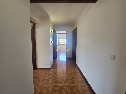 Apartamento T3 Venda em Santa Maria de Lamas,Santa Maria da Feira