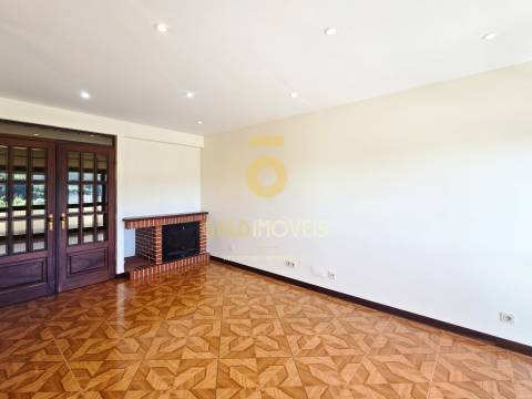 Apartamento T3 Venda em Santa Maria de Lamas,Santa Maria da Feira