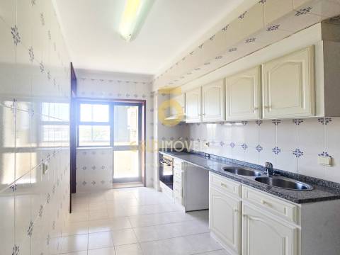 Apartamento T3 Venda em Santa Maria de Lamas,Santa Maria da Feira