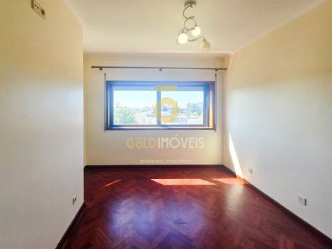 Apartamento T3 Venda em Santa Maria de Lamas,Santa Maria da Feira