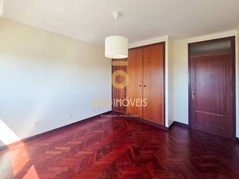 Apartamento T3 Venda em Santa Maria de Lamas,Santa Maria da Feira