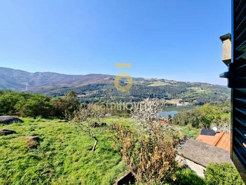 Moradia T4 Venda em Santa Maria de Sardoura,Castelo de Paiva