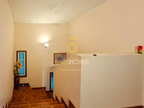 Moradia T4 Venda em Santa Maria de Sardoura,Castelo de Paiva