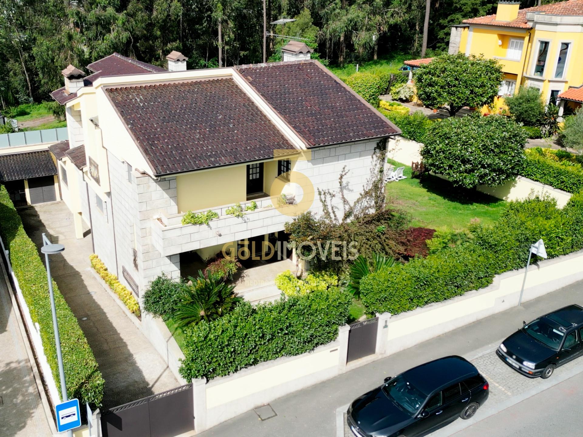 Moradia T3 Venda em Margaride (Santa Eulália), Várzea, Lagares, Varziela e Moure,Felgueiras