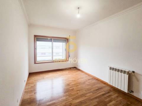 Apartamento T3 Venda em Cidade da Maia,Maia