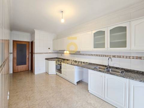 Apartamento T3 Venda em Cidade da Maia,Maia