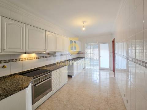 Apartamento T3 Venda em Cidade da Maia,Maia