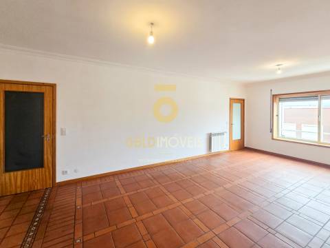 Apartamento T3 Venda em Cidade da Maia,Maia