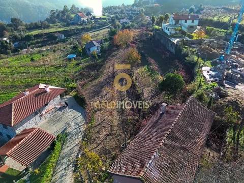 Moradia para Restaurar T2 Venda em Sobrado e Bairros,Castelo de Paiva