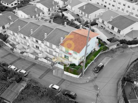 Moradia em Banda T4 Venda em Oliveira de Azeméis, Santiago de Riba-Ul, Ul, Macinhata da Seixa e Madail,Oliveira de Azeméis
