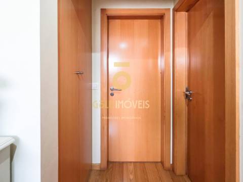 Moradia em Banda T4 Venda em Oliveira de Azeméis, Santiago de Riba-Ul, Ul, Macinhata da Seixa e Madail,Oliveira de Azeméis