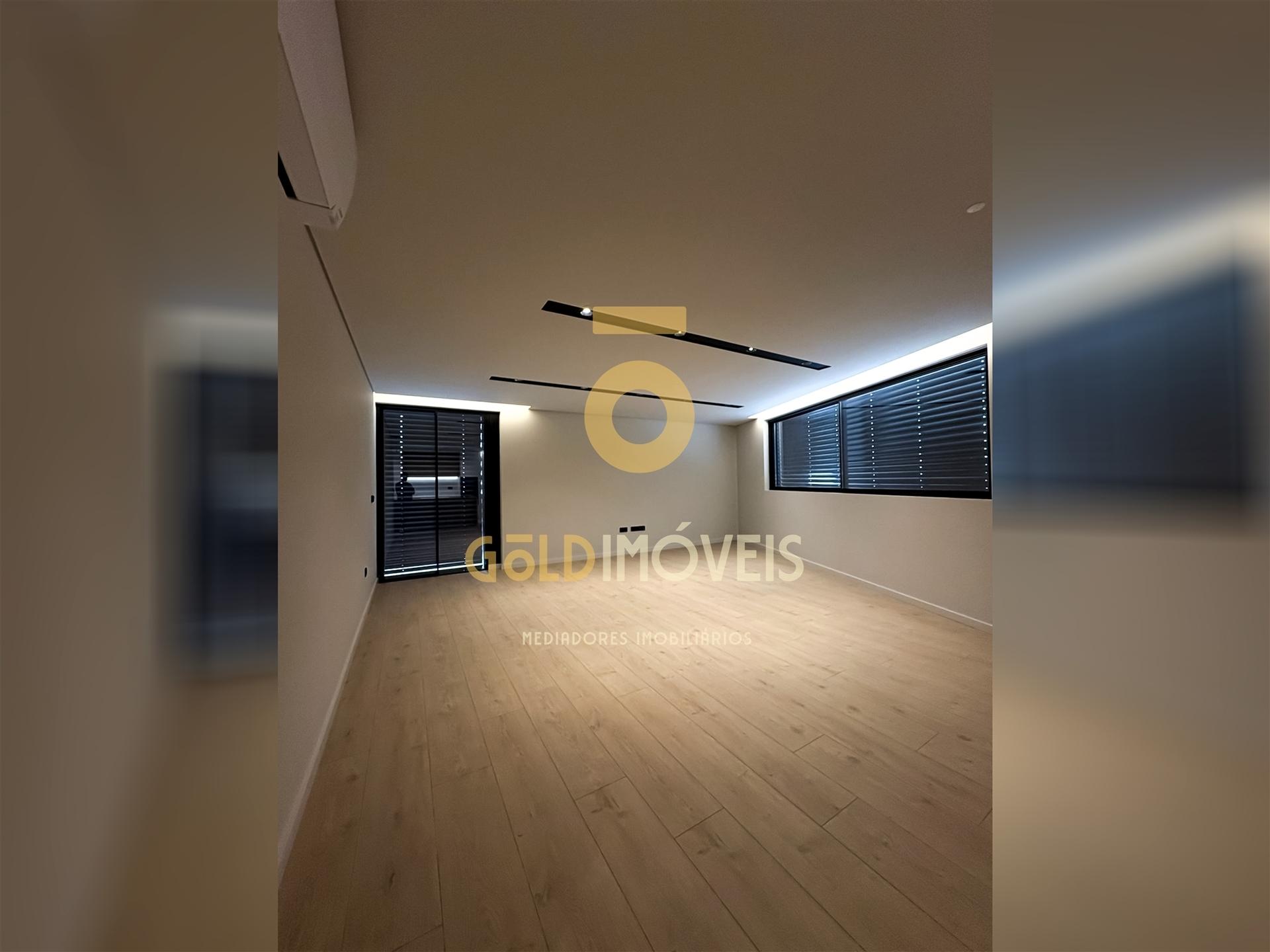Apartamento T2 Venda em Gondomar (São Cosme), Valbom e Jovim,Gondomar