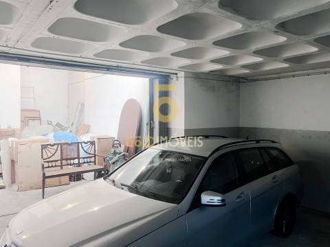 Garagem  Venda em Lordelo do Ouro e Massarelos,Porto