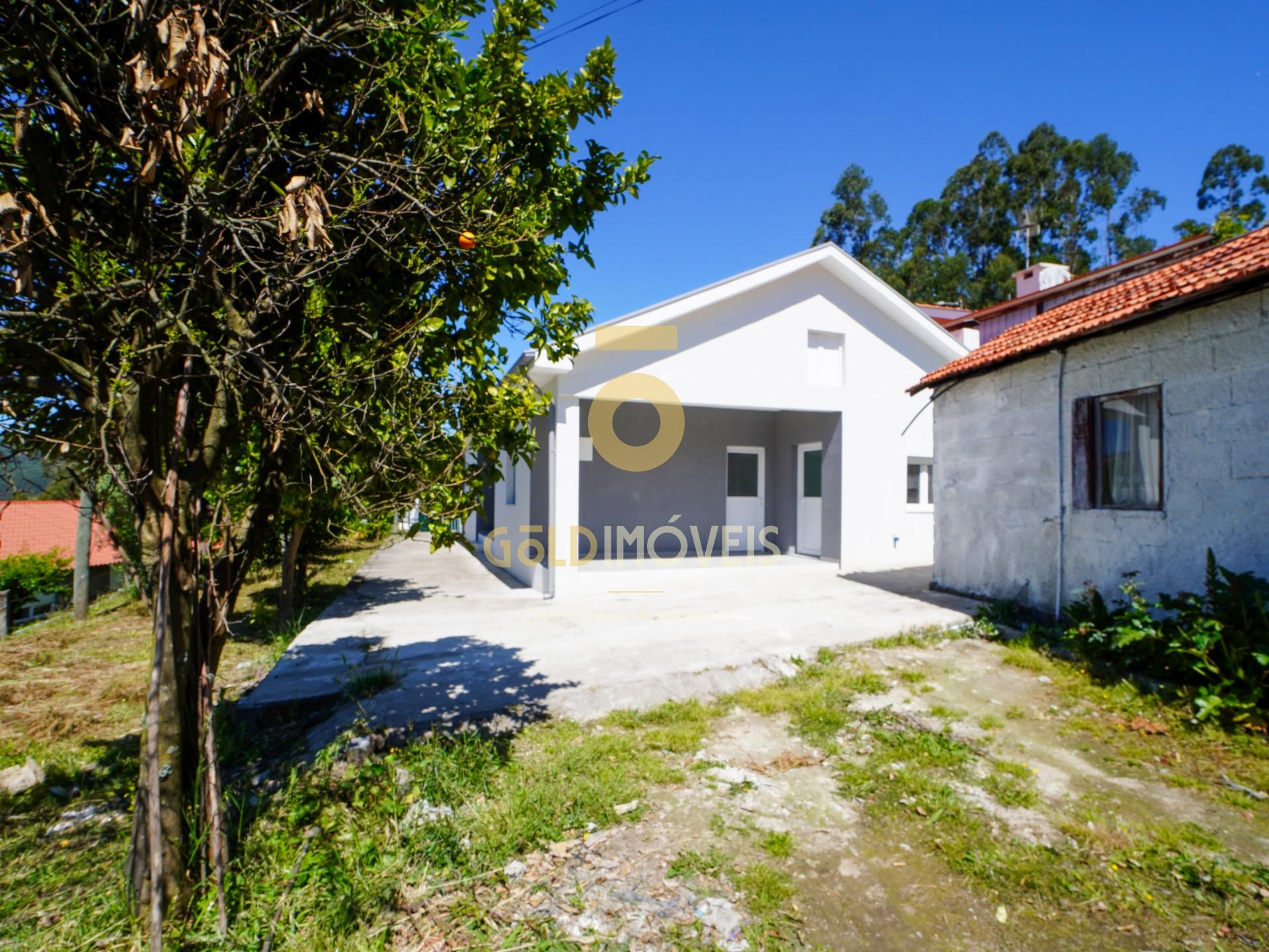 Moradia T3 Venda em Cernadelo e Lousada (São Miguel e Santa Margarida),Lousada