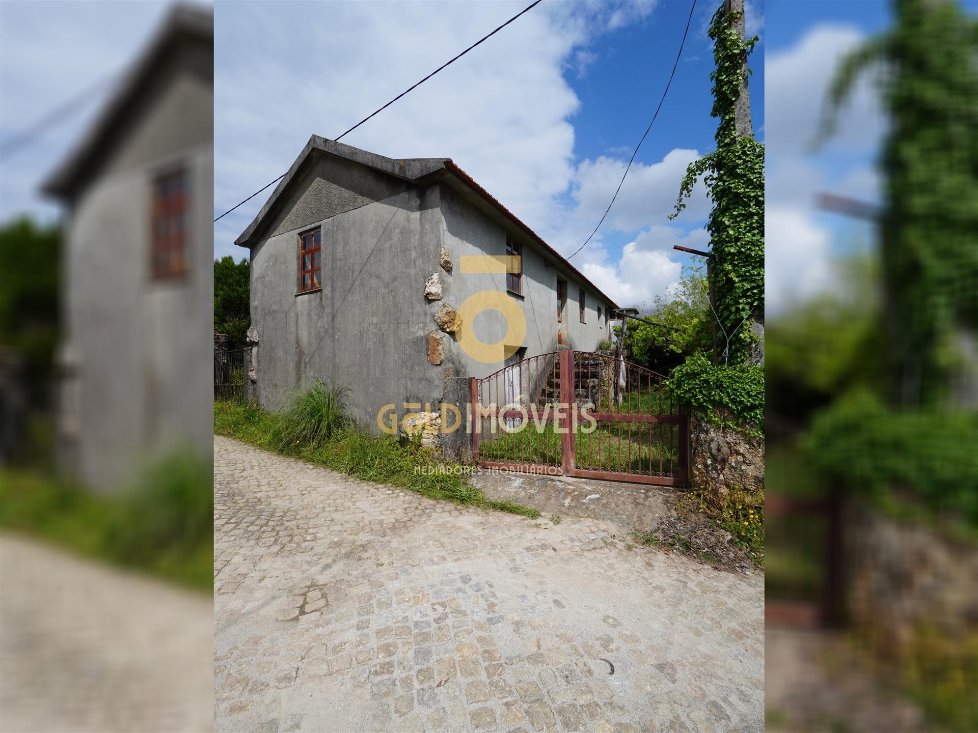 Moradia para Restaurar T2 Venda em Raiva, Pedorido e Paraíso,Castelo de Paiva