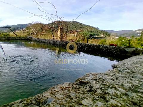 Moradia T3 Venda em Santa Maria de Sardoura,Castelo de Paiva