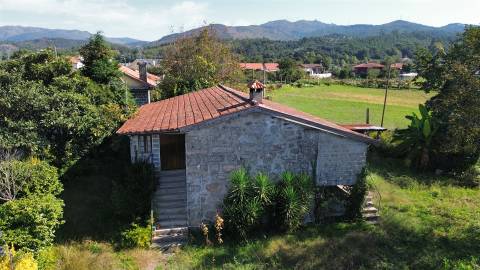 Moradia Rústica T3 Venda em Monsul,Póvoa de Lanhoso