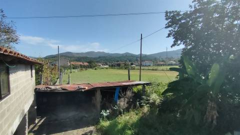 Moradia Rústica T3 Venda em Monsul,Póvoa de Lanhoso