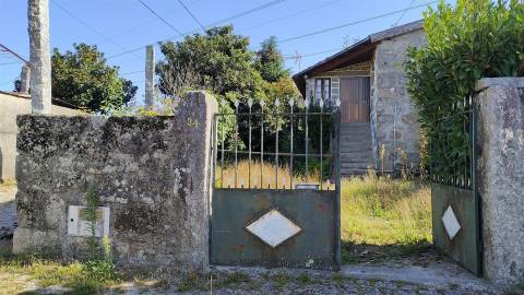 Moradia Rústica T3 Venda em Monsul,Póvoa de Lanhoso