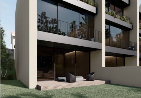 Moradia c/ 3 suites - terraço e garagem para duas viaturas