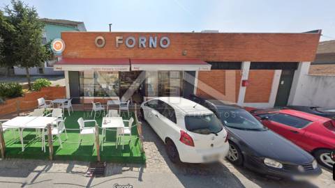 Padaria c/ fabrico e confeitaria  - Centro de Gondomar