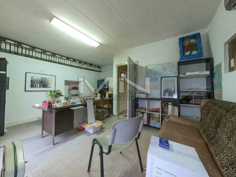 Padaria c/ fabrico e confeitaria  - Centro de Gondomar