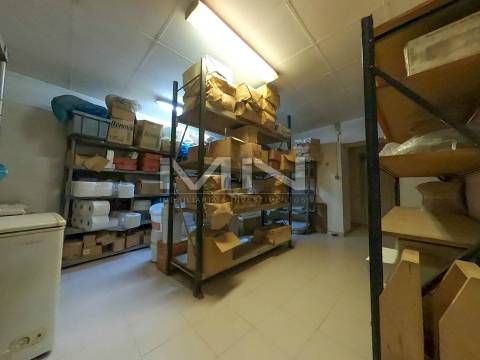 Padaria c/ fabrico e confeitaria  - Centro de Gondomar