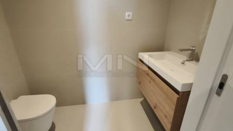 Moradia T3 +1  com 3 Suites -Lotes 17 a 20