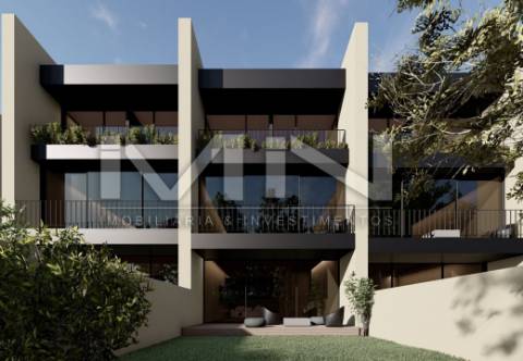 Moradia T3 +1  com 3 Suites - LOTE 16