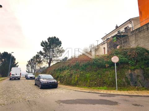 Lote de Terreno  Venda em Fânzeres e São Pedro da Cova,Gondomar