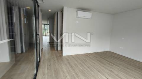 Moradia T3  com 3 Suites - áreas amplas