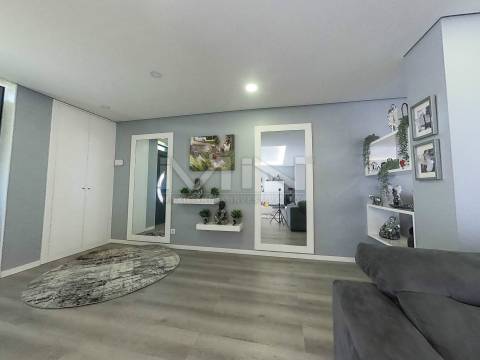 Moradia de sonho \ Piscina \ Jacuzzi \ 5 suites \ 3270m2